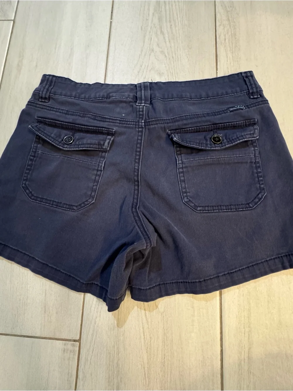TWO pairs of UNIONBAY Women's Denim Short Set - White and Navy - Picture 3 of 7